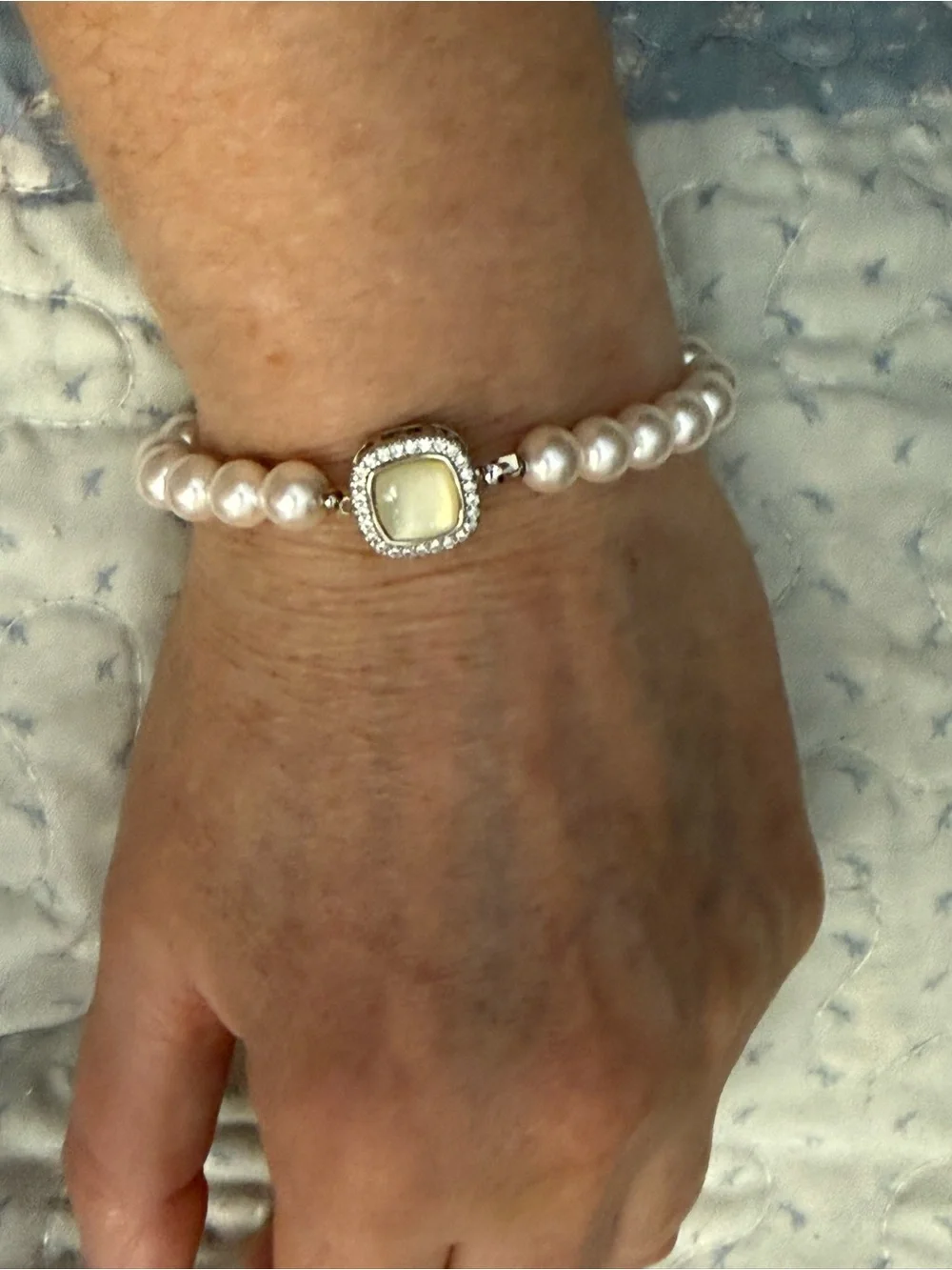 NWT-French Style Layered CZ Inlaid Square Pearl Bracelet